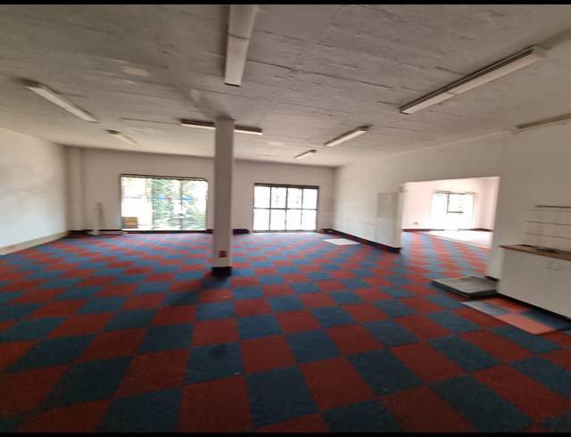 850M² BUILDING FOR SALE IN ALBERTON NORTH